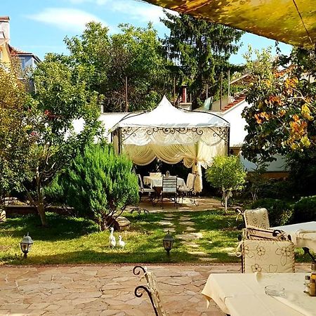 Hotel Green Garden Shumen Luaran gambar