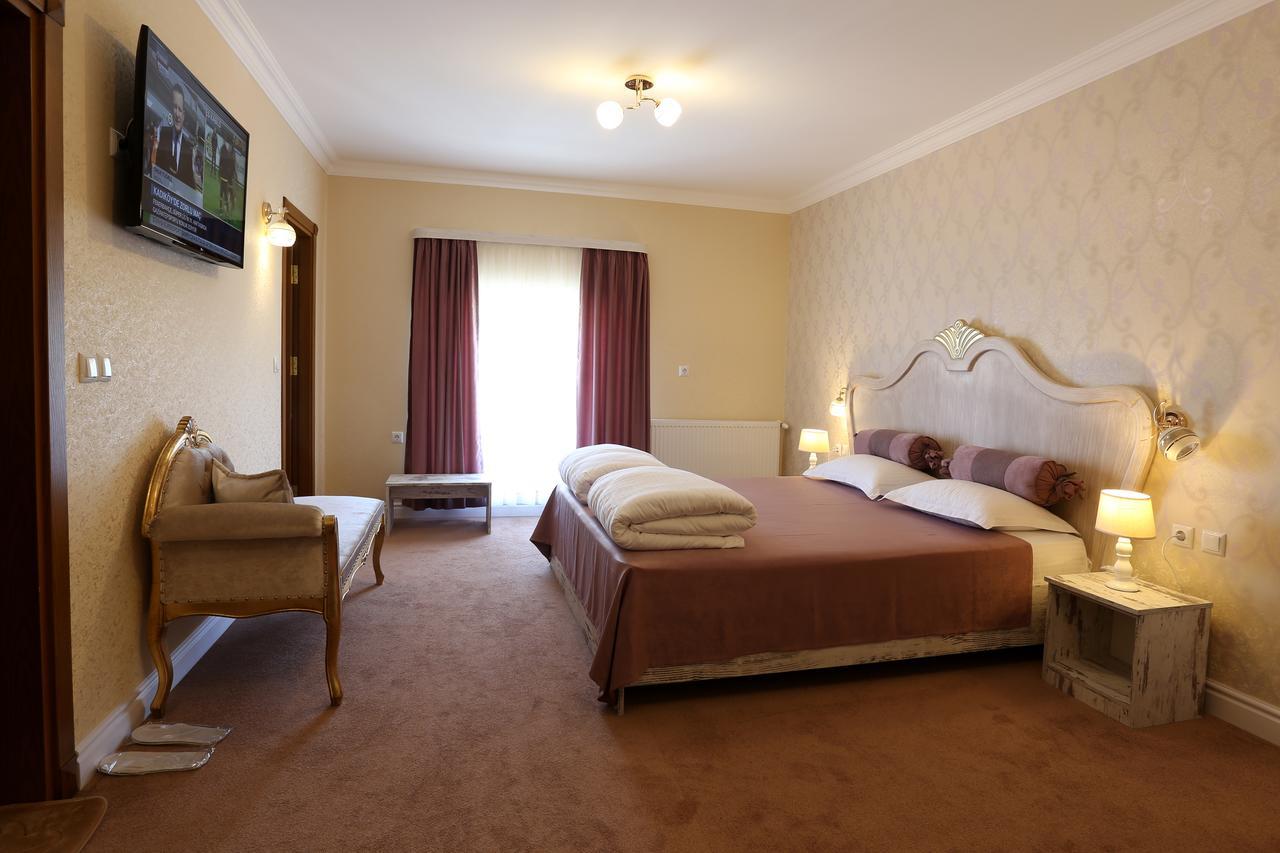 Hotel Green Garden Shumen Luaran gambar